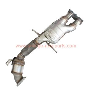 China Factory Exhaust Catalytic Converter For Volvo Xc60 3.0t