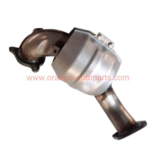 China Factory Exhaust Catalytic Converter For Zotye Sr9 With Ceramic Catalyst