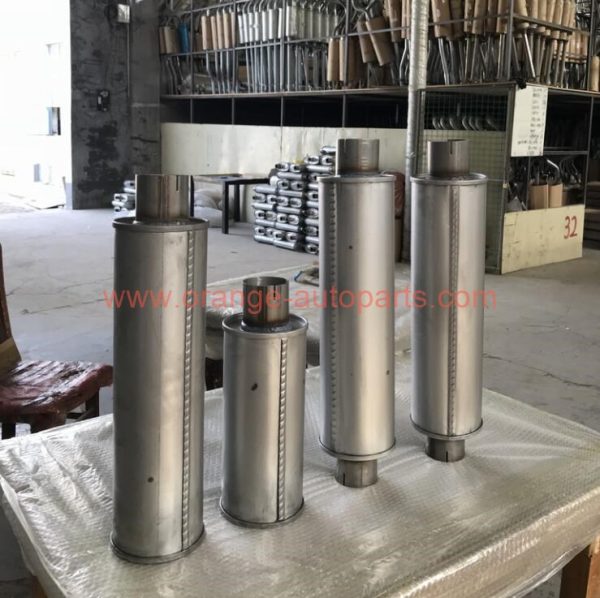 China Factory Exhaust Component Universal Round Muffler With Different Size Silencer