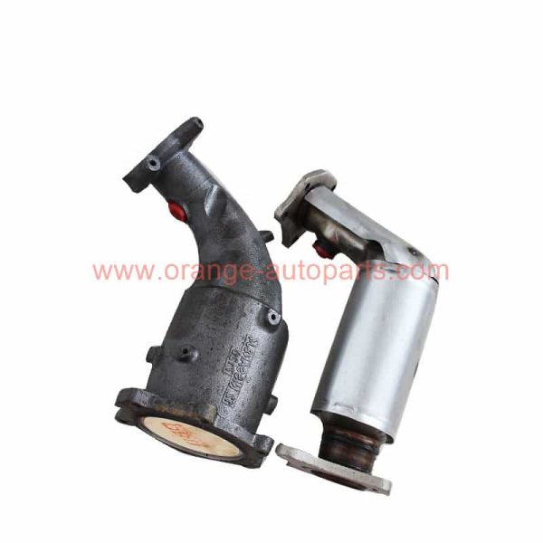 China Factory Exhaust Front Catalytic Converter Fit Nissan Murano