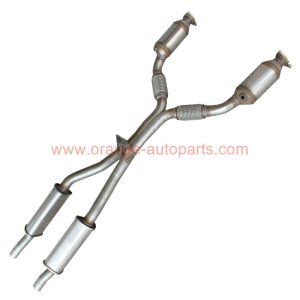 China Factory Exhaust Front Fit Catalytic Converter For Audi A6l 2.4 2.8