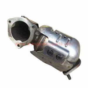 China Factory Exhaust Manifold Three Way Catalytic Converter For Hyundai Elantra 1.4