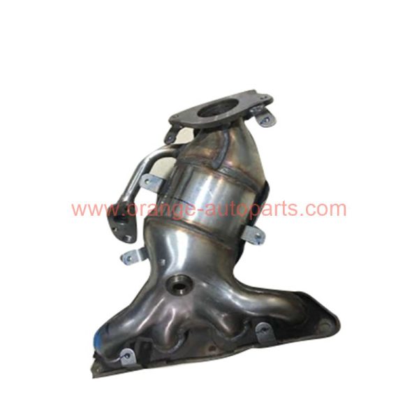 China Factory Exhaust Manifold With Integrated Catalytic Converter For Nissan Kicks 1.5