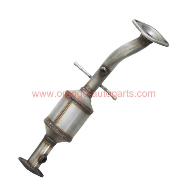 China Factory Exhaust Second Part Catalytic Converter For Brilliance H530 Cmc 1.5l