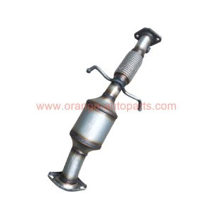 China Factory Exhaust Second Part Catalytic Converter For Geely Emgrand 1.3t