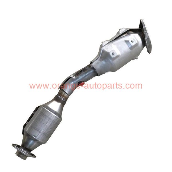 China Factory Exhaust Second Part Catalytic Converter For Nissan March 1.5