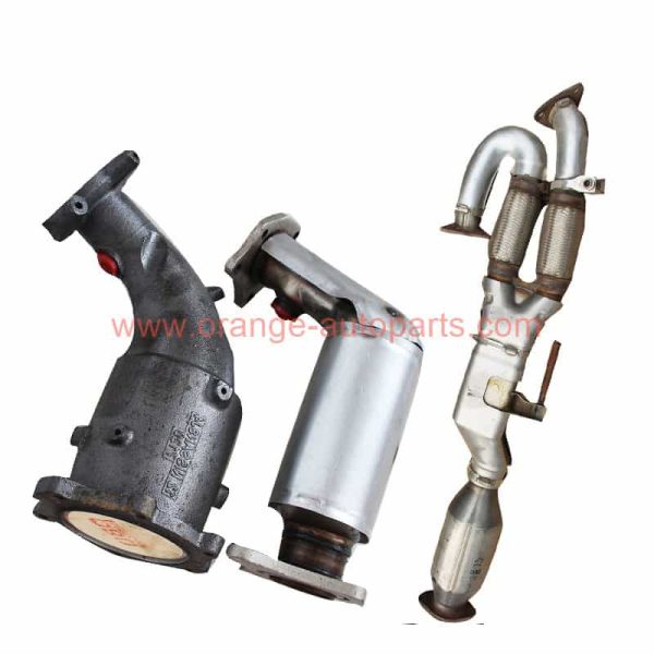 China Factory Exhaust System Catalytic Converter For Nissan Teana 2.3 Stainless Steel