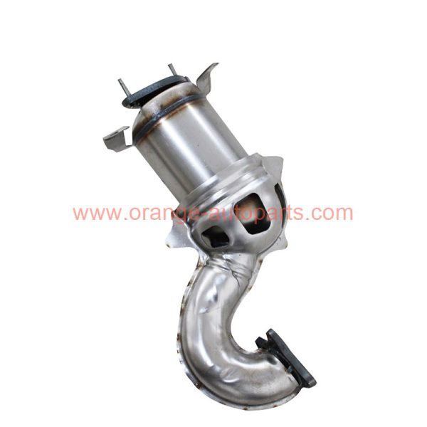 China Factory Factory Catalytic Converter For Volkswagen Passat 1.4t