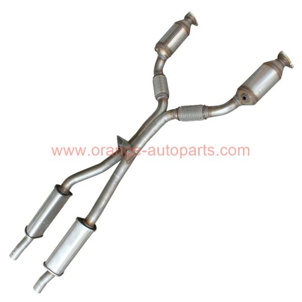 China Factory Fit Audi A6l 2.4 2.8 Exhaust Catalytic Converter With