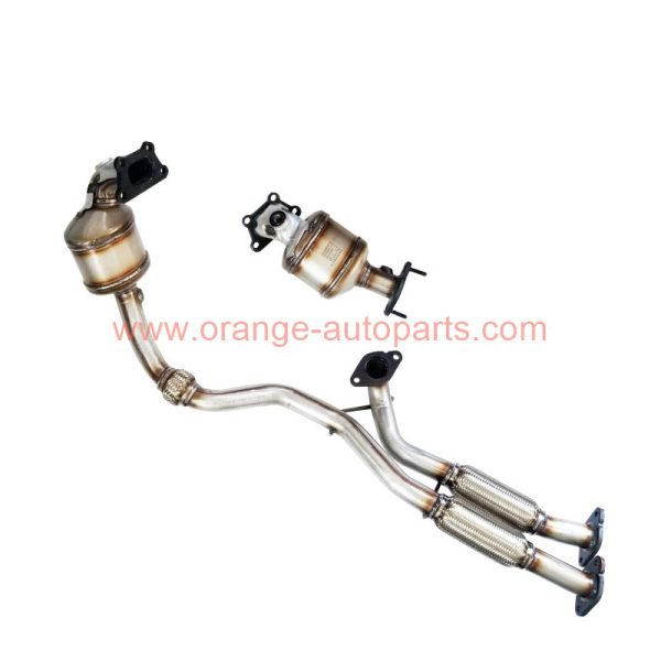 China Factory Fit Auto Three Way Catalytic Converter For Cadillac Srx 3.0 With Double Bellows