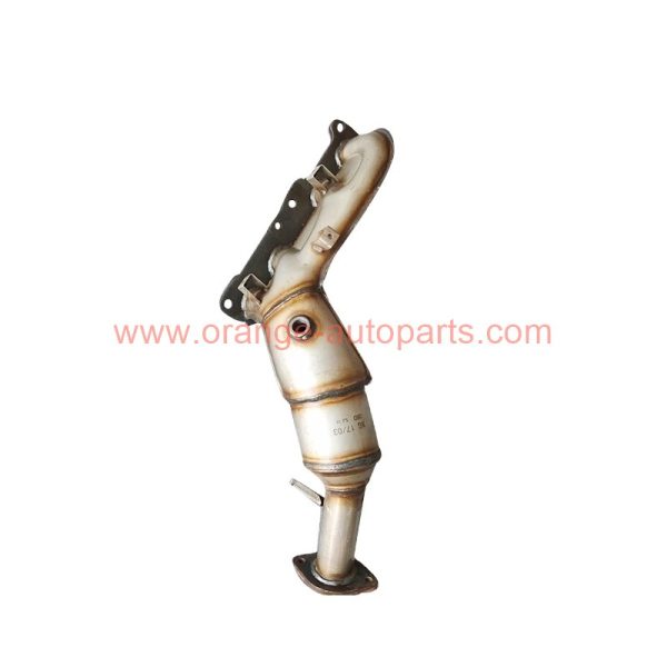 China Factory Fit Catalytic Converter For Nissan D22 Pick Up