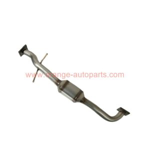 China Factory Fit Chevrolet Blazer 2.4 Auto Three Way Catalytic Converter With Ceramic Catalyst