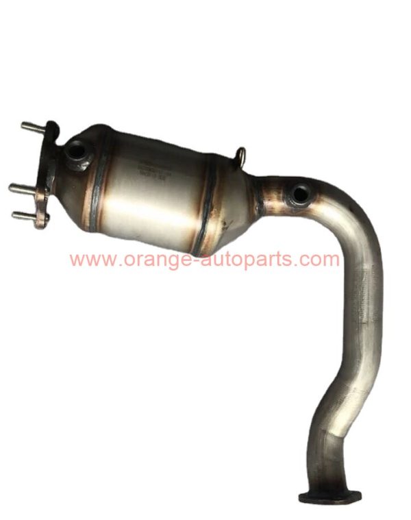 China Factory Fit Exhaust Catalytic Converter Fit Chery Eastar Cross