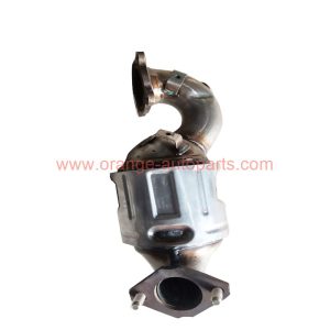 China Factory Fit Exhaust Catalytic Converter Fit Gac Ga6 1.5t