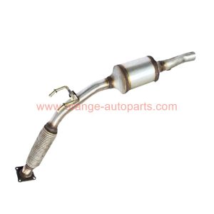 China Factory Fit Exhaust Catalytic Converter For Volkswagen Vw Caddy 2.0
