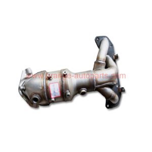 China Factory Fit Exhaust Manifold Catalytic Converter For Nissan Teana 2.0 2006