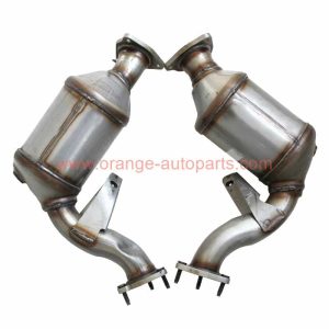 China Factory Fit For Audi C6 2.5t 3.0t Three Way Catalytic Converter With Euro4 Ceramic Catalyst Inside