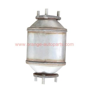 China Factory Fit For Chevrolet Captiva 2.4 Second Catalytic Converter