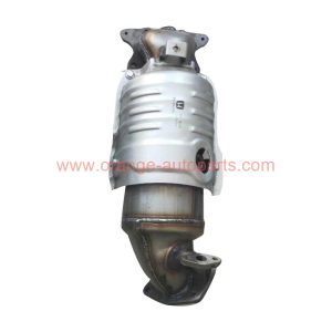 China Factory Fit Honda Accord 2.0 Catalytic Converter With Euro4 8th Generation 2008