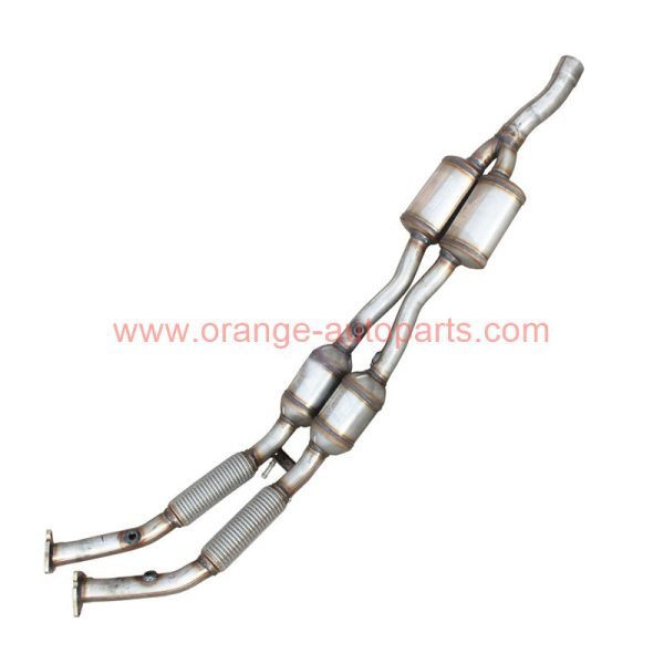 China Factory Fit Three Way Catalytic Converter For Volkswagen Cc R36 Vw