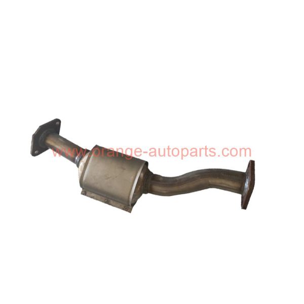 China Factory For Nissan Paladin 3.3 V6 Front Catalytic Converter With