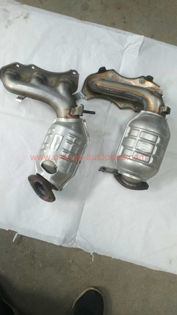 China Factory Replace Catalytic Converter For Lexus Rx350 With Ceramic Catalyst Inside