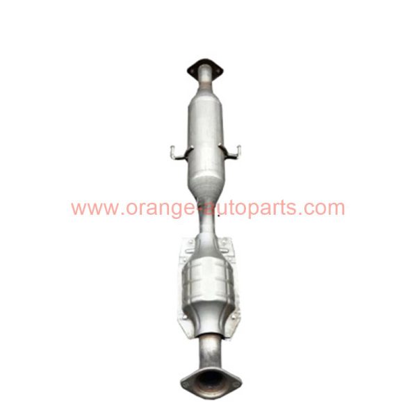 China Factory Second Part With Intergrated Exhaust Catalytic Converter For Mazda 6 2.5l Zoom-zoom