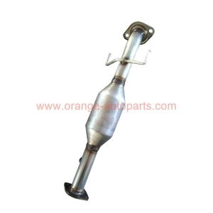 China Factory Stainless Steel Exhaust Catalytic Converter For Greatwall Voleex V80 1.5l Second Part