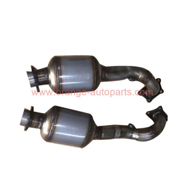 China Factory Three Way Catalytic Converter For Cadillac Cts 3.0 2010