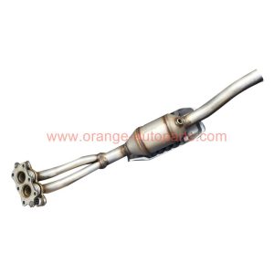 China Factory Three Way Catalytic Converter For Volkswagen Bora 1.8 Other Engine Parts