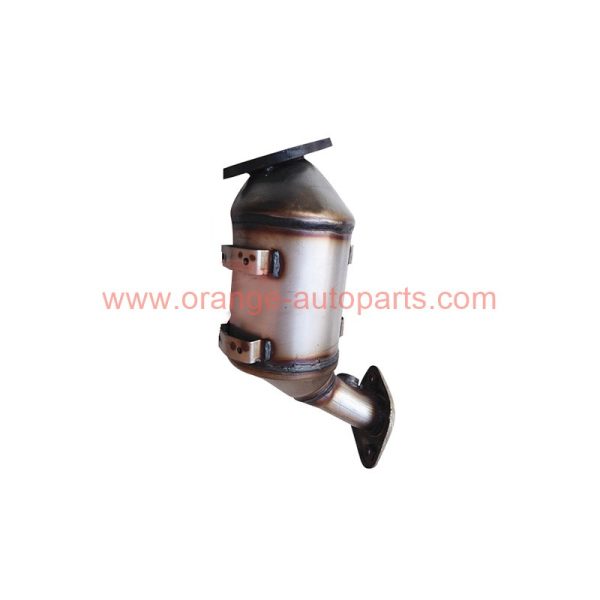 China Factory Three Way Exhaust Catalytic Converter For Changan Ounuo 1.5