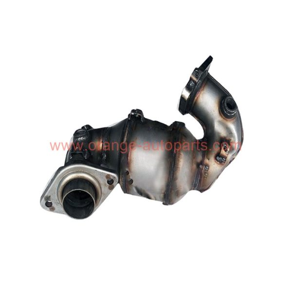 China Factory Three Way Exhaust Catalytic Converter For Luxgen U5 U6