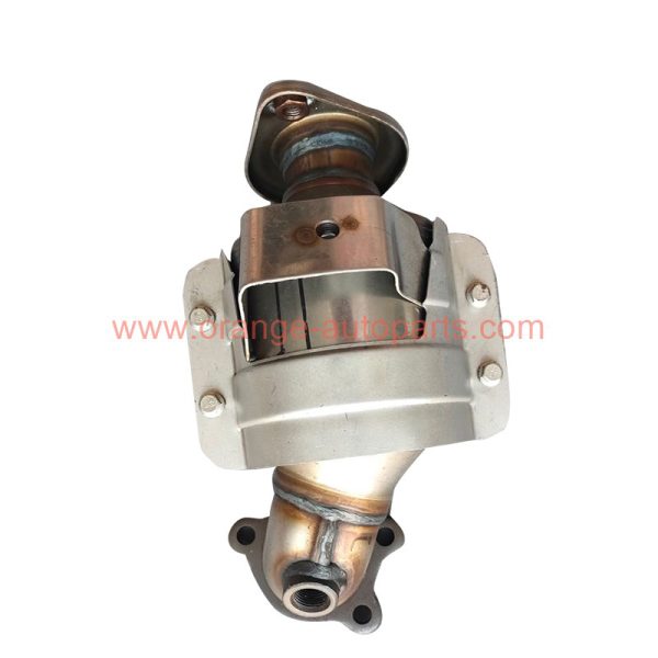 China Factory Three Way Exhaust Front Part Catalytic Converter For Great Wall Haval H6